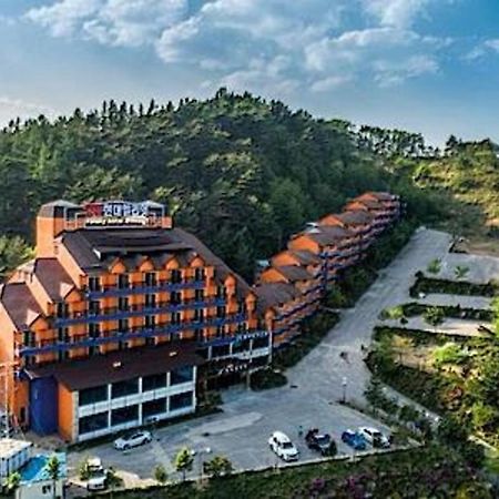 Hyundai Elliot Hotel And Resort Pyeongchang Ngoại thất bức ảnh